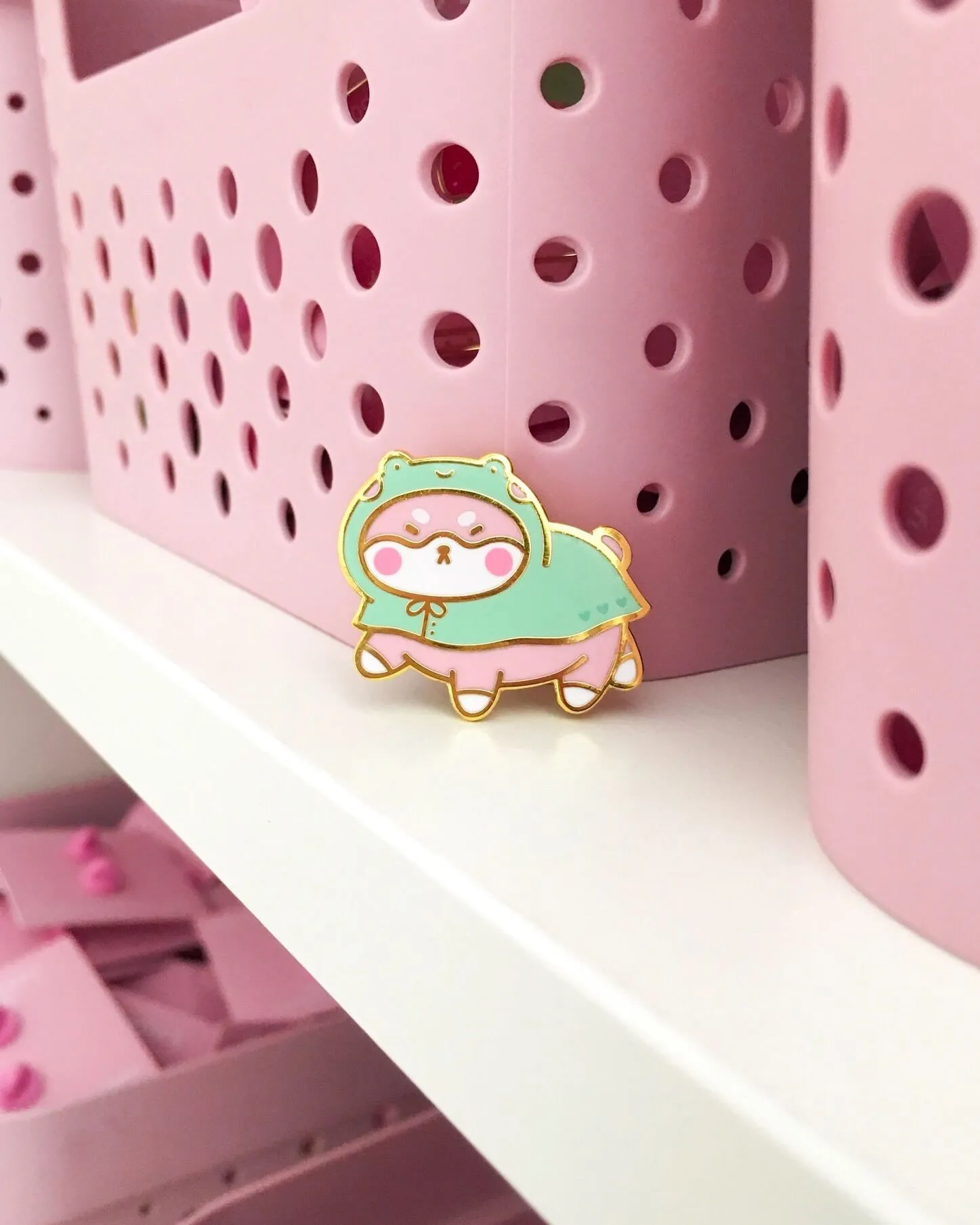 Shiba Raincoat Pin