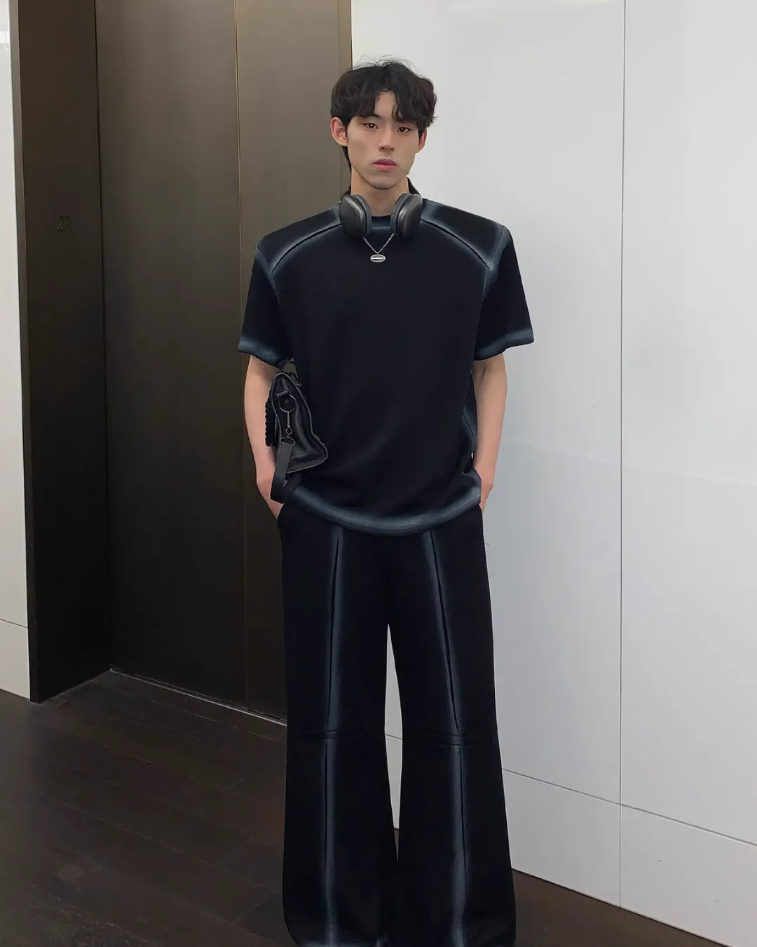 Shoulder Pad T-Shirt / Wide Pants CBJ0079