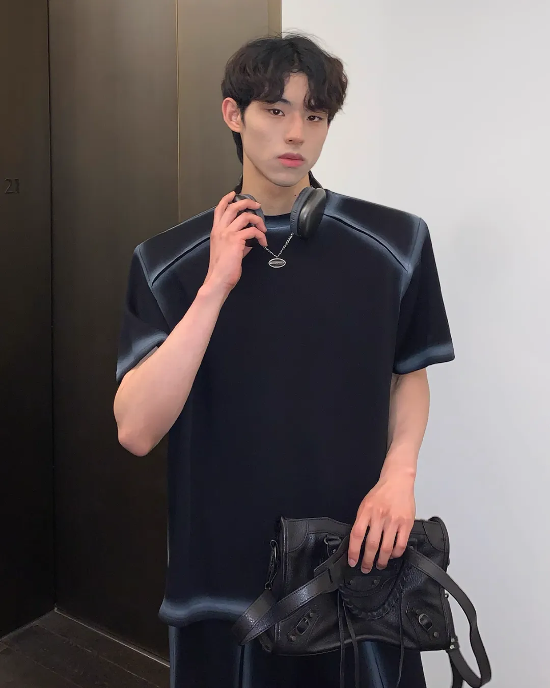 Shoulder Pad T-Shirt / Wide Pants CBJ0079