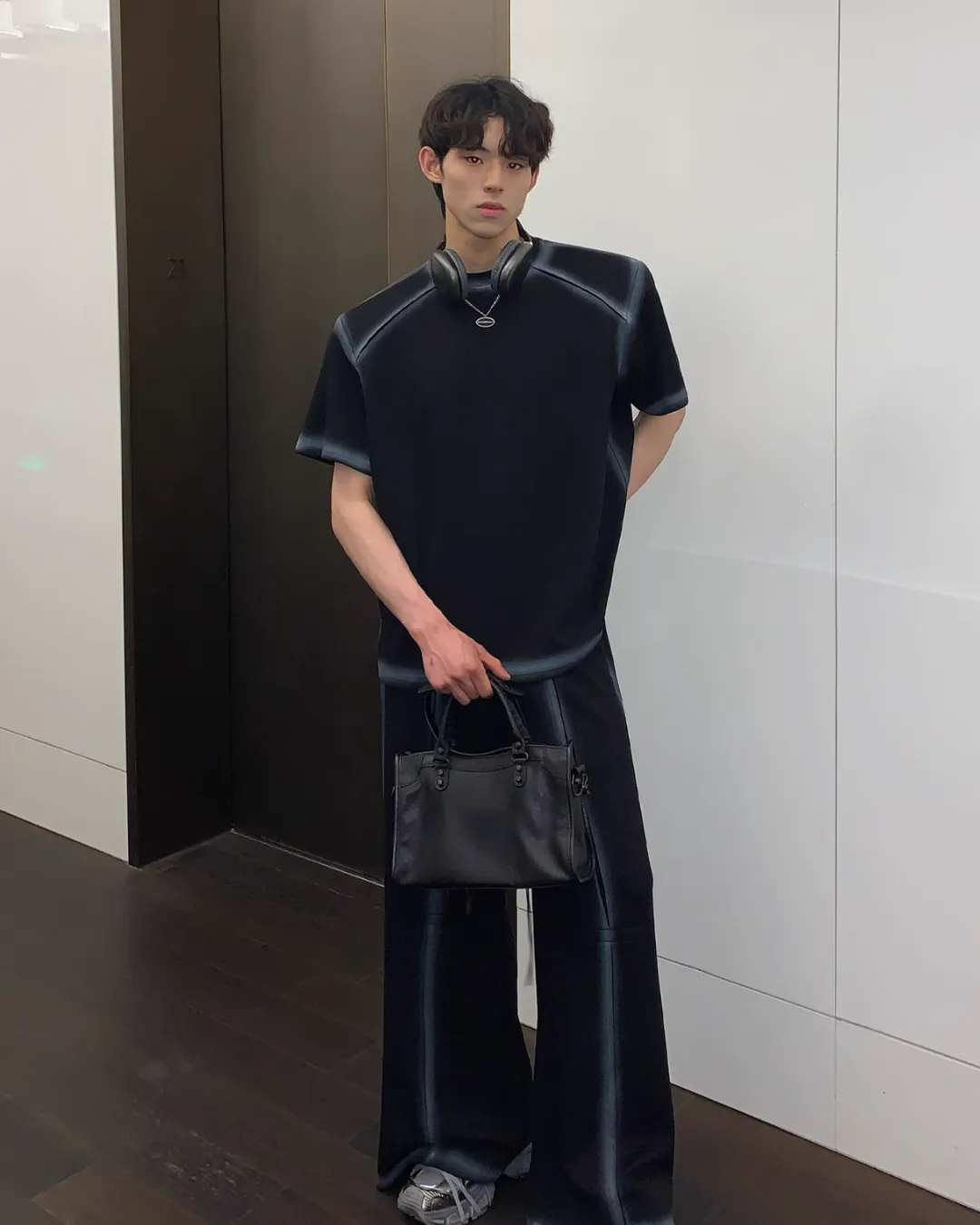 Shoulder Pad T-Shirt / Wide Pants CBJ0079