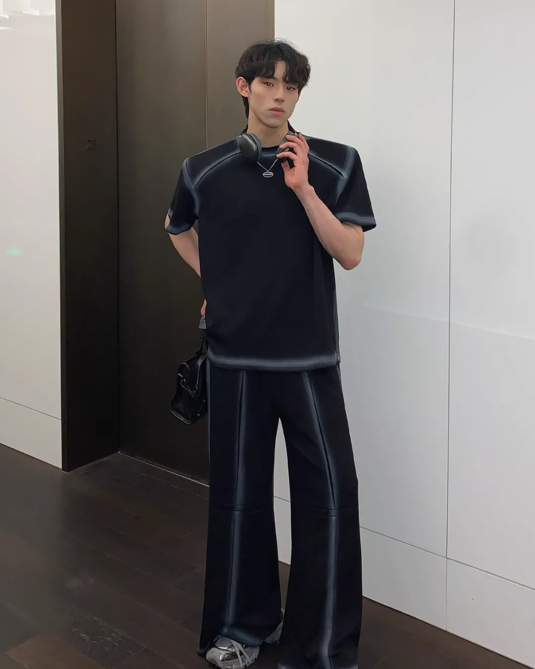 Shoulder Pad T-Shirt / Wide Pants CBJ0079