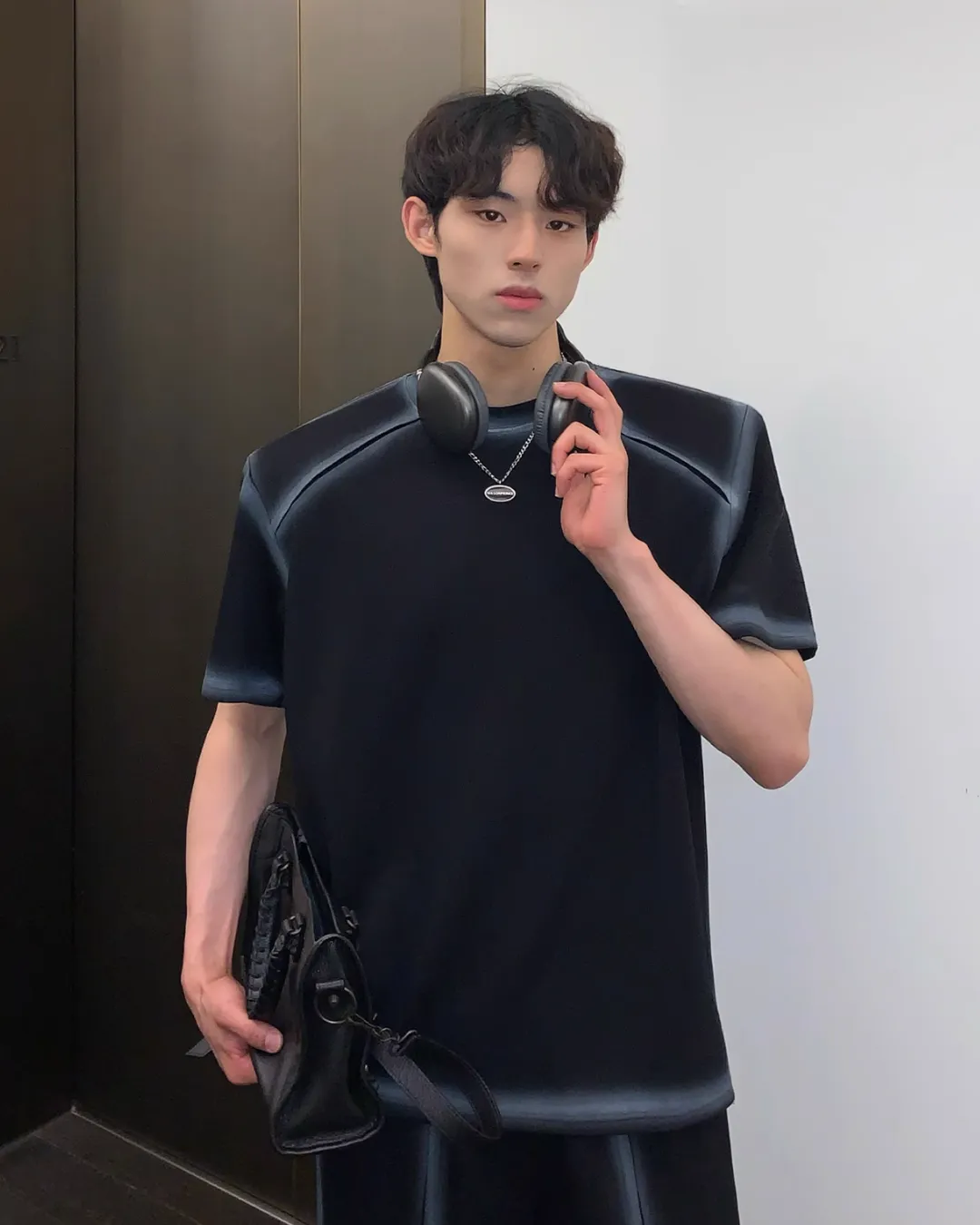 Shoulder Pad T-Shirt / Wide Pants CBJ0079