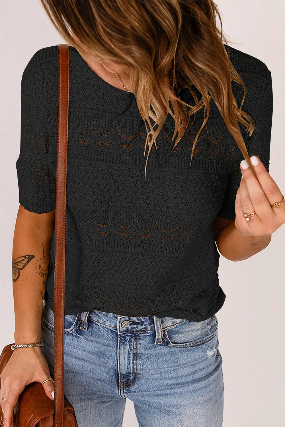 TEEK - Black Round Neck Short Sleeve Knit Top
