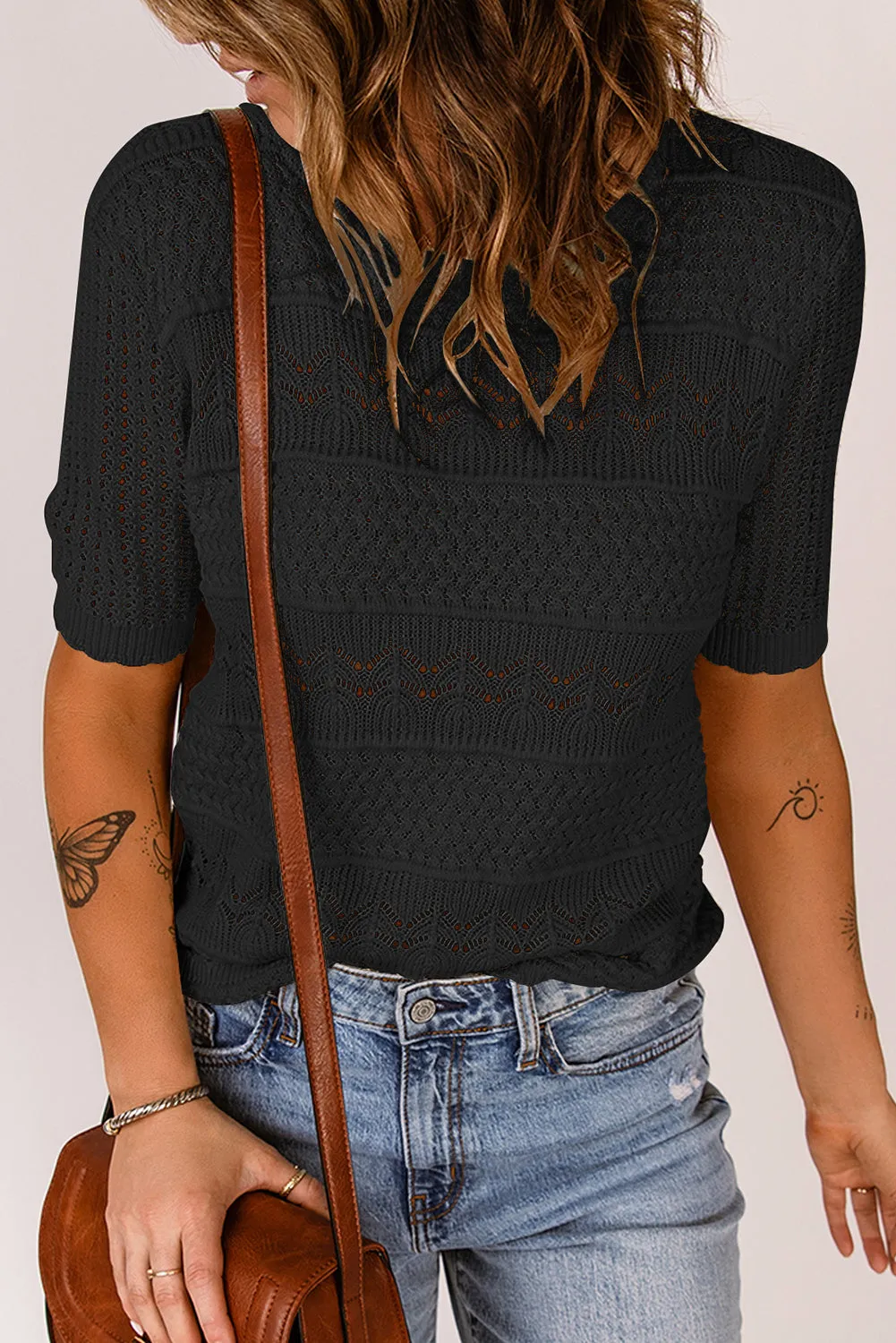 TEEK - Black Round Neck Short Sleeve Knit Top