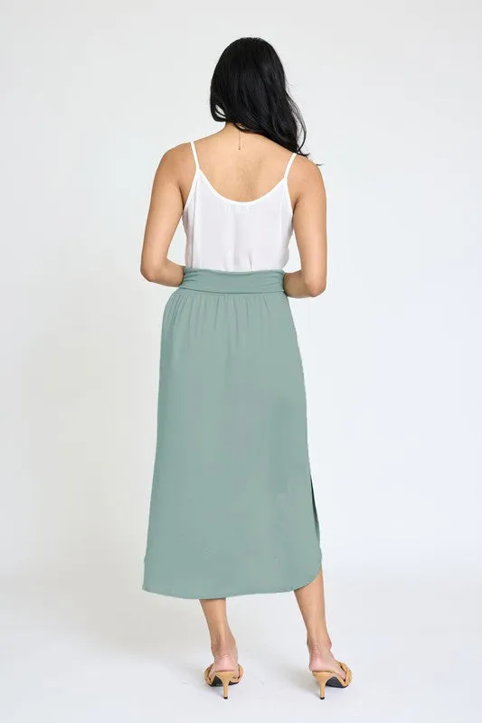 TEEK - Plus Size Solid Side Slit Midi Skirt