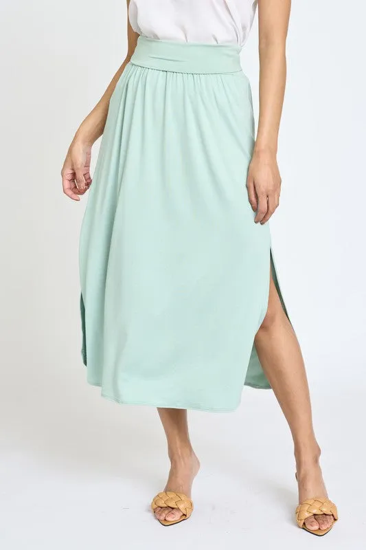 TEEK - Plus Size Solid Side Slit Midi Skirt