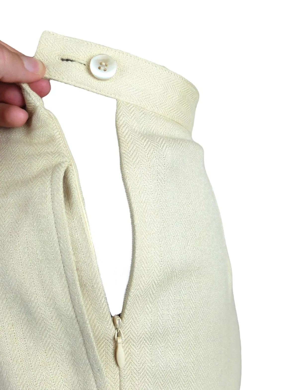 Vintage 80s Mod Preppy Cream High Waisted Pleated Straight Leg Trouser Pants | 27 Inch Waist
